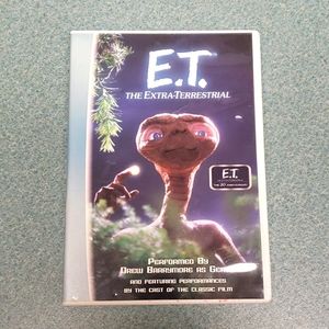 E.T. The Extra-terrestrial Cd read along